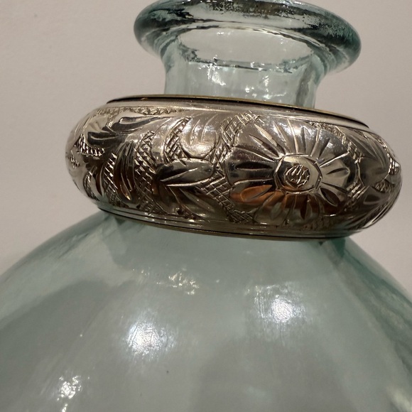 Vintage Floral Engraved Silver Bangle - Picture 8 of 9